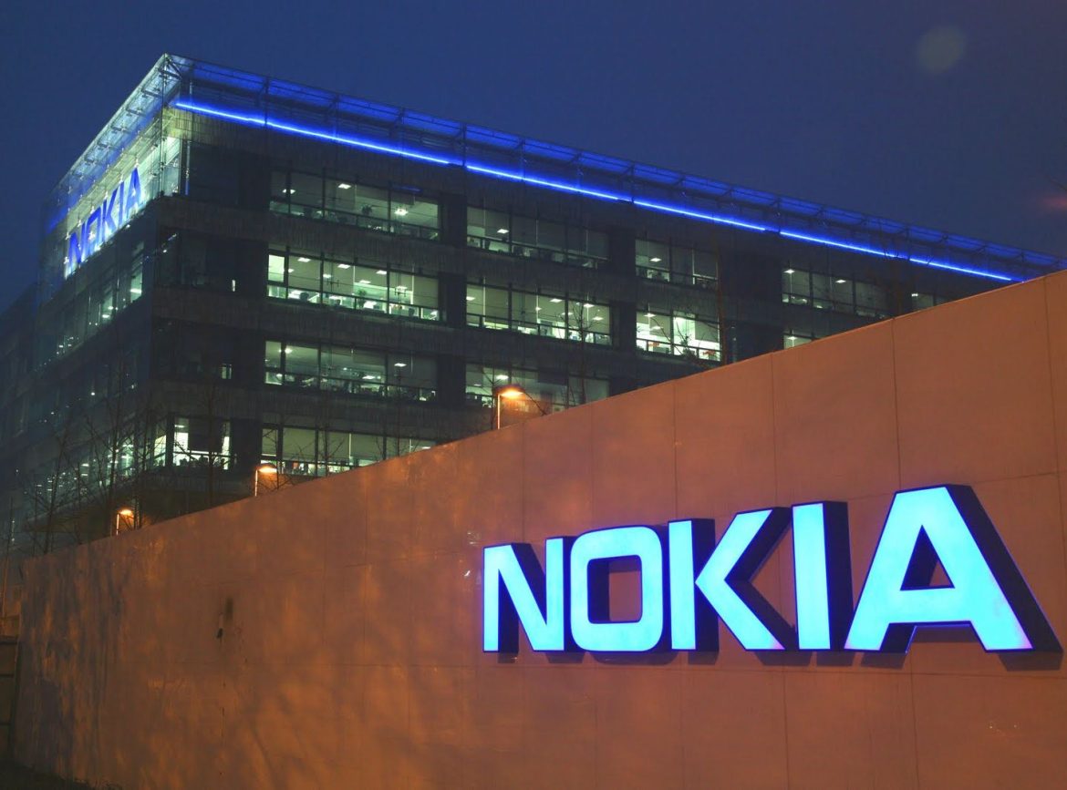 Finnish telecommunications equipment maker Nokia faced a challenging start to the year, reporting first-quarter profits on Thursday that fell significantly short of market expectations. Compounding the weaker-than-anticipated results, the company explicitly warned of near-term disruptions stemming from US tariff policies, projecting a tangible impact on its upcoming second-quarter earnings.Q1 profit falls short, sales dip slightlyNokia’s comparable operating profit for the first quarter of 2025 landed at 156 million euros (approximately $176.9 million). This figure represented a substantial 36% miss compared to the average analyst forecast of 243.83 million euros, compiled by LSEG. Quarterly net sales also showed a slight year-on-year decline, totalling 4.39 billion euros, down 1% and marginally below the 4.41 billion euros anticipated by analysts.US tariff impact looms over Q2Looking ahead, Nokia flagged specific financial headwinds expected in the second quarter directly related to the implementation of sweeping tariffs by the administration of US President Donald Trump. The company estimated a negative impact on its Q2 profit ranging between 20 million and 30 million euros. This anticipated disruption arises from concerns that businesses might hesitate or pause equipment orders due to fears of tariff-driven price increases, potentially countering recent positive trends for Nokia in the crucial North American market. Despite facing stiff competition from Nordic rival Ericsson, Nokia had previously noted steady sales growth in North America following years of weaker performance.Strategic US partnership extended amid challengesOffsetting some of the near-term concerns, Nokia simultaneously announced a significant positive development in its US operations. The company confirmed a strategic multi-year extension of its partnership with major carrier T-Mobile. This collaboration is focused on further expanding T-Mobile’s 5G network coverage across the United States, highlighting Nokia’s continued integral role in the build-out of next-generation wireless infrastructure.Full-year outlook reaffirmed, Infinera integration includedDespite the first-quarter profit miss and the anticipated Q2 tariff impact, Nokia management expressed confidence in its broader trajectory by reaffirming its financial outlook for the full fiscal year. Notably, this confirmed outlook now incorporates the company’s pending acquisition of optical networking specialist Infinera, signaling that the integration plan remains on track despite the current market headwinds. The confirmation suggests Nokia believes it can navigate the immediate challenges while pursuing its longer-term strategic growth objectives.The post <a href="https://invezz.com/news/2025/04/24/nokia-q1-profit-misses-mark-warns-us-tariffs-will-impact-q2-earnings/">Nokia Q1 profit misses mark, warns US tariffs will impact Q2 earnings</a> appeared first on <a href="https://invezz.com/">Invezz</a> Nokia Q1 profit misses mark, warns US tariffs will impact Q2 earnings