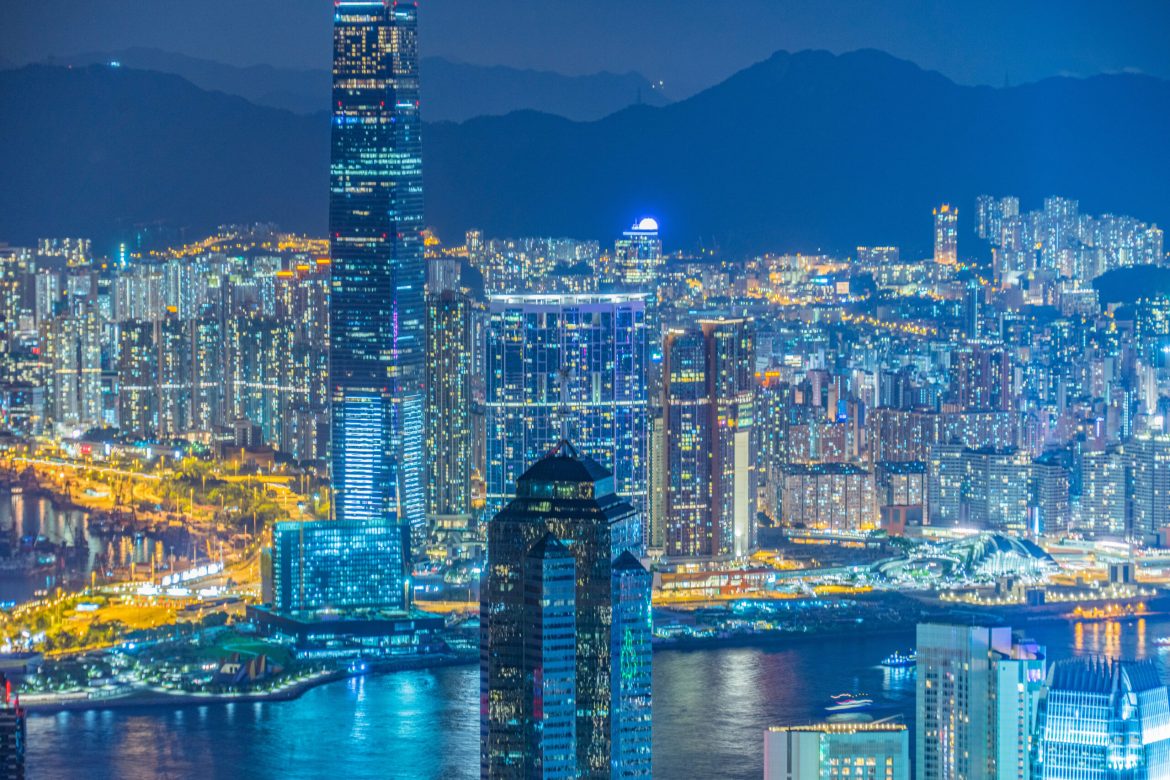The Hang Seng Index jumped by nearly 1% on Monday morning as global stocks jumped following the weekend meeting between Chinese and American officials. It jumped to H$26,400, its highest level since October 13, and 42% above the year-to-date low.Hopes of a China-US trade dealThe main catalyst for the ongoing Hang Seng Index deal is that there are hopes of an <a href="https://invezz.com/news/2025/10/26/top-4-catalysts-to-impact-the-nikkei-225-index-this-week/">agreement between the US and China</a> after a series of meetings in Malaysia.Officials from the two countries, including Treasury Secretary Scott Bessent, said that a deal that prevents immediate escalation had been reached. Some parts of the agreement are on China buying soybeans worth billions of dollars and delaying the implementation of export controls on rare earth materials, which are widely used in the US manufacturing industry.The next important event will be a meeting between Donald Trump and Xi Jinping to ratify the trade agreement at the APEC Summit in South Korea on Thursday. The best-performing companies in the Hang Seng Index are those with some exposure to the US, including Wuxi AppTec and Wuxi Biologics. Other top gainers were Baidu, Xinyi Glass, Alibaba, and Orient Overseas.Potential HKMA interest rate cutsThe Hang Seng Index jumped as market participants boosted the probability of interest rate cuts by the Federal Reserve and the Hong Kong Monetary Authority (HKMA).These odds jumped after the US published its consumer inflation report last week. This report showed that the country’s inflation  rose slightly from 2.9% in August to 3.0% in September. Core inflation, which excludes volatile food and energy, fell from 3.1% to 3.0%.Data on Polymarket shows that the odds of a Fed cut jumped to 97%. The same is true on Kalshi and the CME Fed Futures tool. The HKMA always follows in the Federal Reserve’s footsteps because of the Hong Kong dollar peg.Key Chinese earnings ahead The next important catalyst for the Hang Seng Index will be earnings by some of the biggest companies in the index.The first major constituent company to publish its results is <a href="https://invezz.com/news/2025/10/24/ftse-100-index-shares-to-watch-hsbc-standard-chartered-haleon-gsk/">HSBC Bank</a>, which recently acquired Hang Seng Bank. HSBC is expected to report strong results as its turnaround measures continues.Bank of China, which is valued at over $159 billion, will publish on Tuesday, followed by Ping An Insurance on Wednesday. The other notable Hang Seng companies to publish their results are Agricultural Bank of China, which will release on Thursday. It is the third-biggest bank in the world after JPMorgan and Bank of America. ICBC, the fourth-biggest bank globally, will also release its results on the same day.Firms like Kweichow Moutai, China Merchants Bank, Sinopec, Bank of Communications, Petrochina, and CNOOC will also publish their results later this week.Hang Seng Index technical analysis HSI Index chart | Source: TradingViewThe daily timeframe chart shows that the Hang Seng Index has been in an uptrend and is now hovering near its highest level this year. It has bounced back from this month’s low of H$25,124 to the current H$26,420 and is now above the 50-day and 100-day Exponential Moving Averages (EMA).The Relative Strength Index (RSI) has just crossed the important point at 50 and is pointing upwards. Therefore, the index will keep rising as bulls target the year-to-date high of $27,305. A move below the support at $25,125 will invalidate the bullish outlook.The post <a href="https://invezz.com/news/2025/10/27/hang-seng-index-analysis-ahead-of-key-chinese-earnings/">Hang Seng Index analysis ahead of key Chinese earnings</a> appeared first on <a href="https://invezz.com/">Invezz</a> Hang Seng Index analysis ahead of key Chinese earnings
