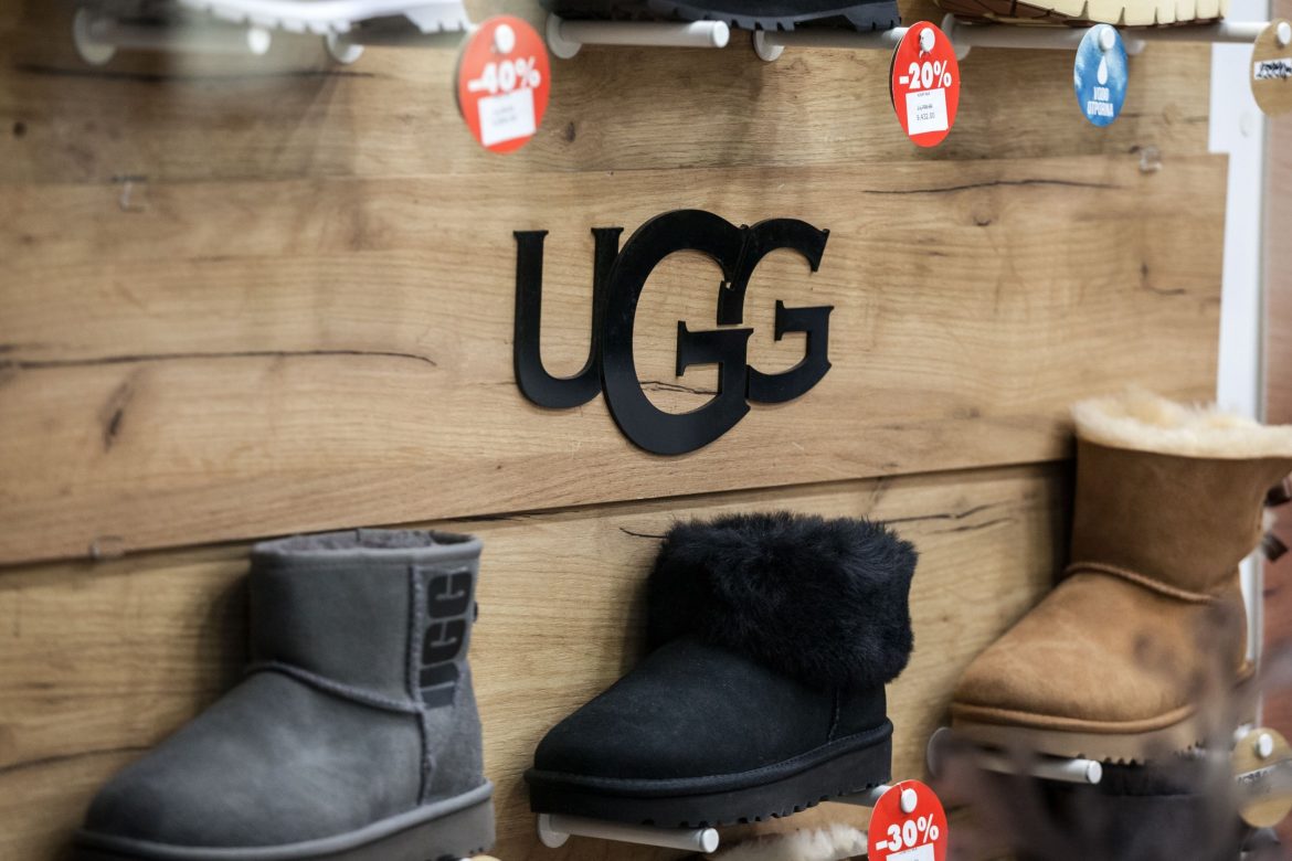 Famed investor Jim Cramer says Deckers Outdoor Corp (NYSE: DECK) is “overly hated” as the stock tumbled on the management’s lukewarm future guidance on Friday.The footwear designer and distributor came in ahead of Street estimates for its Q2 this morning – but said macro risks, especially tariffs-driven price increases, could hurt sales moving forward.<a href="https://www.youtube.com/watch?v=A_yfw9AjjEo">In a segment of CNBC today</a>, Cramer himself agreed that “UGG isn’t doing that well, HOKA isn’t doing well – there’s elevated competition, and macro uncertainty” facing the Goleta-headquartered firm.Still, he’s of the view that many of these headwinds are already priced into Deckers’ stock at current levels. Including the post-earnings decline, shares of the company are down roughly 60% versus its year-to-date high.Should you buy the post-earnings dip in Deckers stock?Jim Cramer floated a contrarian thesis on <a href="https://invezz.com/news/2025/09/01/deckers-outdoor-stock-heres-why-stephanie-link-loaded-up-on-the-stock/">DECK shares</a> today: if winter arrives early and hits hard, UGG sales could snap back, giving the company a seasonal tailwind.He acknowledged that HOKA is indeed facing pressure from rivals like Nike and New Balance – but emphasised the brand still holds strong appeal among performance-focused consumers.More importantly, while the management’s downwardly revised guidance sure is underwhelming, it isn’t disastrous, he argued – recommending long-term investors to bet on a potential rebound in demand.Note that the former hedge fund manager has previously said “Nike should be scared about DECK” – and on Friday, his takeaway again was clear: don’t sell the rip in Deckers shares since weather and fashion cycles could soon turn favourable.DECK shares are trading at a compelling valuationCramer’s constructive view on Deckers stock, for the most part, is premised on valuation, which he believes is rather compelling following the post-earnings plunge.“It’s got to feel kind of like Lululemon Athletics, but LULU is expensive, and this company – it’s just alright.”At the time of writing, DECK stock is going for a <a href="https://www.barchart.com/stocks/quotes/DECK/profile">forward price-to-earnings (P/E) multiple</a> of less than 16 – sharply below 42 for Nike shares.That’s partly why Wall Street continues to rate it at “overweight” with price targets going as high as $157, indicating potential “upside” of another 75% from current levels.DECK does not currently pay a dividend, though.Wall Street agrees with Cramer on Deckers OutdoorDECK stock post-earnings plunge reflects broader macro uncertainty and heightened competition in both fashion and footwear.But as Cramer pointed out, it has already been punished more than it deserves and may, therefore, be nearing a bottom now.The lack of enthusiasm around its future outlook doesn’t necessarily mean the business is broken – it may simply signal prudence while navigating a tough retail environment.For investors willing to look past short-term noise, Deckers shares offer a mix of seasonal upside, brand resilience, and valuation support.As the <em>Mad Money </em>host put it – “I think it’s overly hated” – and that might be the best reason to keep it on your radar.The post <a href="https://invezz.com/news/2025/10/24/how-jim-cramer-recommends-playing-deckers-stock-on-post-earnings-plunge/">How Jim Cramer recommends playing Deckers stock on post-earnings plunge</a> appeared first on <a href="https://invezz.com/">Invezz</a> How Jim Cramer recommends playing Deckers stock on post-earnings plunge