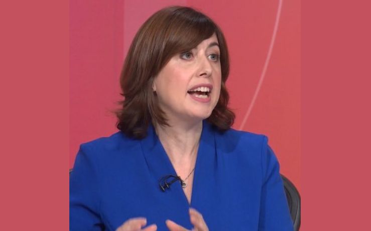 Lucy Powell, a former minister who was sacked by Prime Minister Keir Starmer just months ago, has defeated the Cabinet minister Bridget Phillipson in the race to become the Labour Party’s new deputy leader. Her victory is being widely interpreted as a clear signal from the party’s membership for a change in direction amid growing unhappiness with the current government.Powell, who has long been seen as a challenger to the party’s status quo, was viewed by many as the “change” candidate in the contest. Her win now places a prominent and often critical voice at the very heart of the Labour leadership.A promise of ‘bold, progressive’ policiesSeen as sitting on the party’s “soft left,” Powell’s politics were shaped by growing up in Manchester under the government of Margaret Thatcher. Launching her leadership bid, she promised to urge the prime minister to pursue “bold policies, rooted in progressive Labour values.”During her campaign, she was openly critical of what she termed “unforced errors” by the government on issues like welfare and the winter fuel payment. She also warned that many Labour members feel “disconnected” from the current leadership, a sentiment that her victory now appears to confirm.A history of principle and dissentPowell, who was first elected as a Member of Parliament in 2012, has a history of taking principled stands that have at times put her at odds with the party’s leadership. She has made it clear that she believes the “welfare rebels” who were suspended from the parliamentary party should be allowed back into the fold.She has also been a vocal critic of the Equality and Human Rights Commission’s recent guidance on transgender issues, arguing that the Labour party has been wrongly swayed by the “culture wars” waged by its political opponents.“I have always fought for women’s rights,” she told The Independent last week, but sees “absolutely no contradiction in fighting for those things, whilst also at the same time being really clear that I support the trans community.”A new dynamic at the top of the partyThese clear points of contention with the current government mean that Powell is likely, at least initially, to be a challenging new presence for Prime Minister Starmer. While she has insisted that she does not seek “division or dissent,” she has also called for “an important conversation about how we can be better, because we need to be.”Her final warning during the campaign now takes on a new and powerful resonance: “The stakes are too high.” Her election has created a new and dynamic power structure at the very top of the Labour Party, one that is certain to shape its future direction.The post <a href="https://invezz.com/news/2025/10/25/lucy-powell-elected-deputy-leader-of-the-uks-labour-party/">Lucy Powell elected deputy leader of the UK’s Labour Party</a> appeared first on <a href="https://invezz.com/">Invezz</a> Lucy Powell elected deputy leader of the UK’s Labour Party
