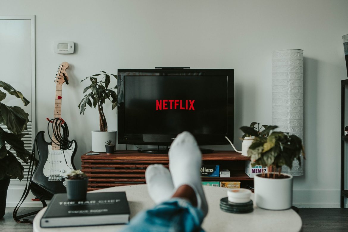Netflix Inc (NASDAQ: NFLX) tanked below its 200-day moving average this week – triggering concerns among technical traders.But widely followed investor, Josh Brown, remains constructive on the streamer for the long-term.NFLX reported in-line revenue and lower-than-expected earnings for <a href="https://invezz.com/news/2025/10/22/why-netflix-stock-is-down-over-6-in-pre-market-trading-after-q3-results/">its fiscal third quarter</a> due to a Brazilian tax dispute, which resulted in five consecutive sessions of stock price decline.Versus its year-to-date high, Netflix stock is now down a little under 20% – which Brown dubbed an exciting opportunity for long-term investors in a recent segment of <em>CNBC</em>.Why Josh Brown is bullish on Netflix stockRitholtz’ chief executive Josh Brown isn’t fazed by the technical breakdown – in fact, he’s leaning in.<a href="https://www.youtube.com/watch?v=enI-ipGz3Aw">Brown has added to his NFLX stock position</a> on the post-earnings plunge. “I think the buyers will show up here as they have in the past,” he said – adding that any move below the 200-day MA is likely “very temporary.”Brown views Netflix as one of the “five most important technology platforms in existence,” citing  its robust content pipeline and expanding ad revenue as catalysts for future growth.For investors committed to holding them for the long-term, he argued, Netflix shares on the post-earnings dip offer a compelling entry point.What history tells us about NFLX shares’ plungeTechnical purists may balk at a breach of the 200-day moving average, but NFLX shares’ history tells a more nuanced story.When the stock has closed below this level after maintaining a position above it for at least 100 consecutive days, forward returns have often been positive.Over the past 12 years, this setup has occurred seven times. In five of those instances, <a href="https://invezz.com/news/2025/10/22/netflix-stock-streaming-giant-dubs-ai-a-boon-not-a-bane/">Netflix stock</a> posted gains over the following six months; in four, it rose over the next year.On average, the streaming giant delivered a 17% return six months after such a dip, and a 25% gain after 12 months.These stats suggest that while the technical signal may appear bearish, it has often preceded strong recovery in the mass media and entertainment conglomerate.How to play Netflix Inc heading into 2026While short-term traders may interpret the 200-day breach as a warning, seasoned investors like Brown and Paul Meeks of Freedom Capital Markets see it as a buying opportunity.Meeks recently told <em>CNBC</em> he’d “buy it with both hands” if Netflix shares dipped below the key technical level.With fundamentals still intact and historical data favoring rebounds, the current weakness may be less a breakdown and more a reset.For those willing to look past the charts and focus on platform dominance, monetization potential, and content strength, NFLX stock’s recent stumble could be the setup for its next leg higher.Note that Wall Street analysts also currently have a <a href="https://www.wsj.com/market-data/quotes/NFLX/research-ratings">consensus “overweight” rating</a> on Netflix Inc.The post <a href="https://invezz.com/news/2025/10/25/netflix-stock-slips-below-200-day-ma-heres-why-josh-brown-still-favours-buying/">Netflix stock slips below 200-day MA: here’s why Josh Brown still favours buying</a> appeared first on <a href="https://invezz.com/">Invezz</a> Netflix stock slips below 200-day MA: here’s why Josh Brown still favours buying