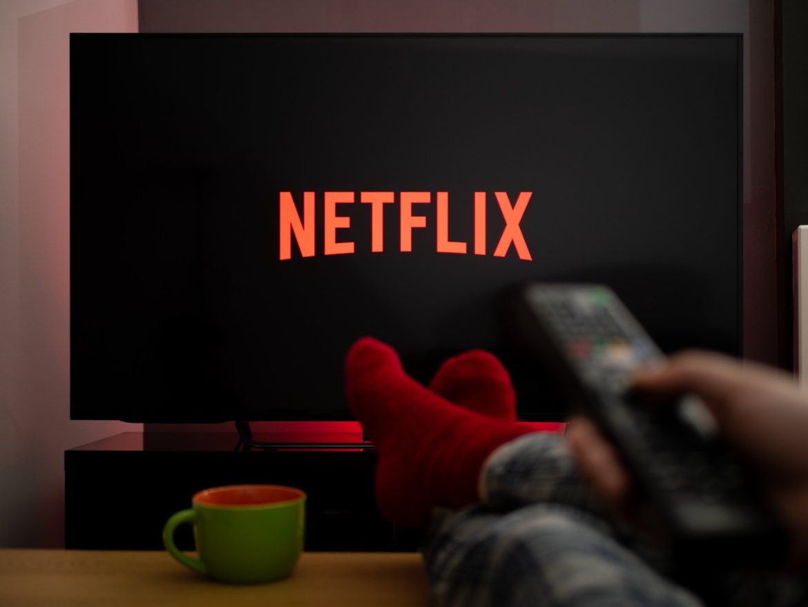 Netflix Inc (NASDAQ: NFLX) is extending gains this morning after announcing a 10-for-1 stock split. The streaming giant will begin trading on a split-adjusted basis on November 17.   While the stock split wouldn’t change the company’s fundamentals at all, it still adds to the overall bull case for NFLX shares.More importantly, the split isn’t the only reason to consider loading up on it heading into the next year. Here are the top three reasons to own Netflix stock for the long term.Why does a 10-for-1 stock split make NFLX shares more attractiveThe upcoming 10-for-1 stock split could prove a near-term tailwind for NFLX since it dramatically lowers the share price – making it more accessible to retail investors.A lower nominal price often attracts new entrants, especially younger or cost-sensitive traders –boosting liquidity and broadening ownership.Essentially, individual traders who were previously deterred by the $1,000+ price tag may initiate a position in Netflix shares post November 17.This psychological affordability can drive incremental demand, even though the firm’s valuation remains unchanged. Historically, splits signal management confidence and often precede upward momentum.In short, with shares set to trade near $110 post-split, Netflix becomes a more approachable ticker for retail platforms and fractional investors, potentially fueling buying interest, enhancing visibility and supporting price appreciation in the near term.Potential WBD acquisition warrants buying Netflix stockNetflix’s reported interest in <a href="https://invezz.com/news/2025/10/31/netflix-exploring-potential-bid-for-warner-bros-discovery-heres-what-we-know/">acquiring Warner Bros. Discovery’s studio and streaming assets</a> adds another bullish layer to its investment case.With a market cap north of $470 billion and minimal regulatory baggage, NFLX is well-positioned to execute such a deal – especially compared to Comcast, whose bid could <a href="https://invezz.com/news/2025/10/30/why-trump-may-block-comcast-from-buying-wbd/">face antitrust scrutiny and political resistance</a>.Netflix’s clean balance sheet, global footprint, and lack of legacy cable entanglements make it a more palatable buyer.If successful, the acquisition would supercharge the streamer’s content moat with HBO’s prestige programming and Warner Bros.’ blockbuster IP, including DC and Harry Potter.The strategic fit and deal feasibility make this a credible catalyst for sustainable long-term upside in NFLX stock.Wall Street recommends owning Netflix heading into 2026Finally, Netflix stock are worth buying heading into 2026 also because their valuation has turned much more compelling in recent months.Since late June, the mass media and entertainment conglomerate has lost over 15%, compressing its valuation (forward price-to-earnings P/E) multiple enough to make it more attractive relative to its growth profile and strategic momentum.Wall Street firms remain bullish as ever on Netflix stock as well. <a href="https://www.barchart.com/stocks/quotes/NFLX/analyst-ratings">According to Barchart</a>, consensus rating on the streaming company remains at “moderate buy” – with price targets going as high as $1,600, indicating potential upside of another 40% from here.All in all, with a 10-for-1 stock split on deck and a possible WBD acquisition in play, Netflix Inc is positioning itself for a new phase of scale and content dominance.The post <a href="https://invezz.com/news/2025/10/31/netflix-stock-3-major-reasons-to-buy-it-aggressively-heading-into-2026/">Netflix stock: 3 major reasons to buy it aggressively heading into 2026</a> appeared first on <a href="https://invezz.com/">Invezz</a> Netflix stock: 3 major reasons to buy it aggressively heading into 2026